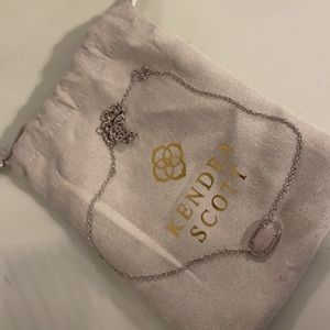 Kendra Scott pendent necklace